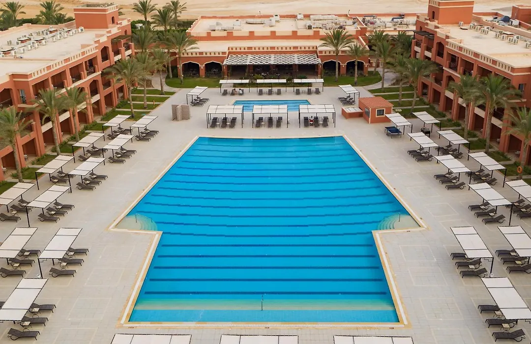 Jaz Tamerina, Almaza Bay-1
